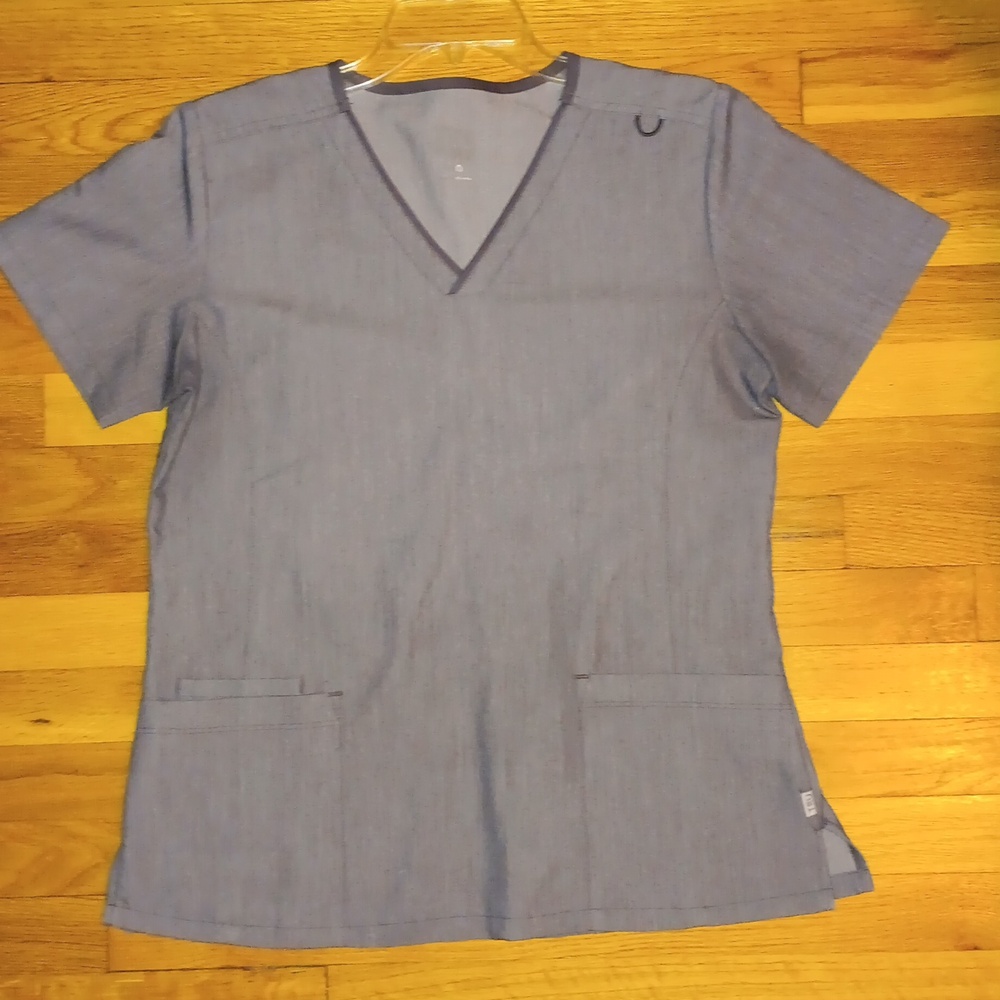Ladies scrub top
